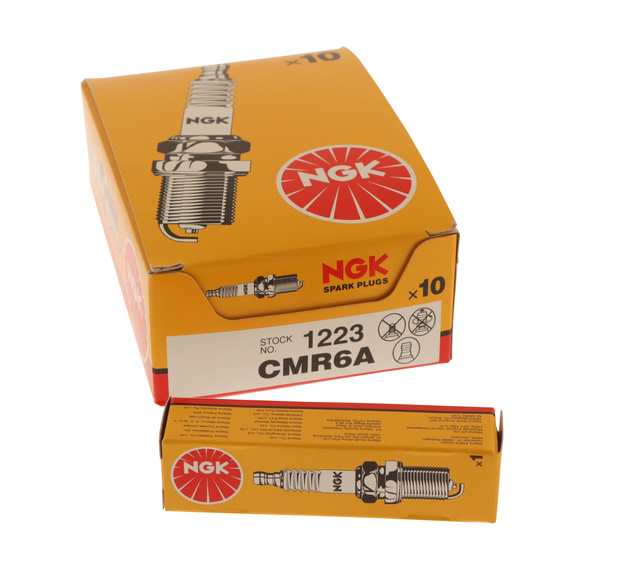 Tändstift CMR6A